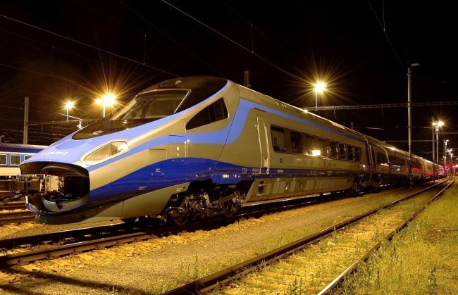 Superszybki pociąg Pendolino będzie testowany na trasach...