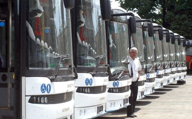Nowe autobusy wkrótce wyjadą na drogi powiatu