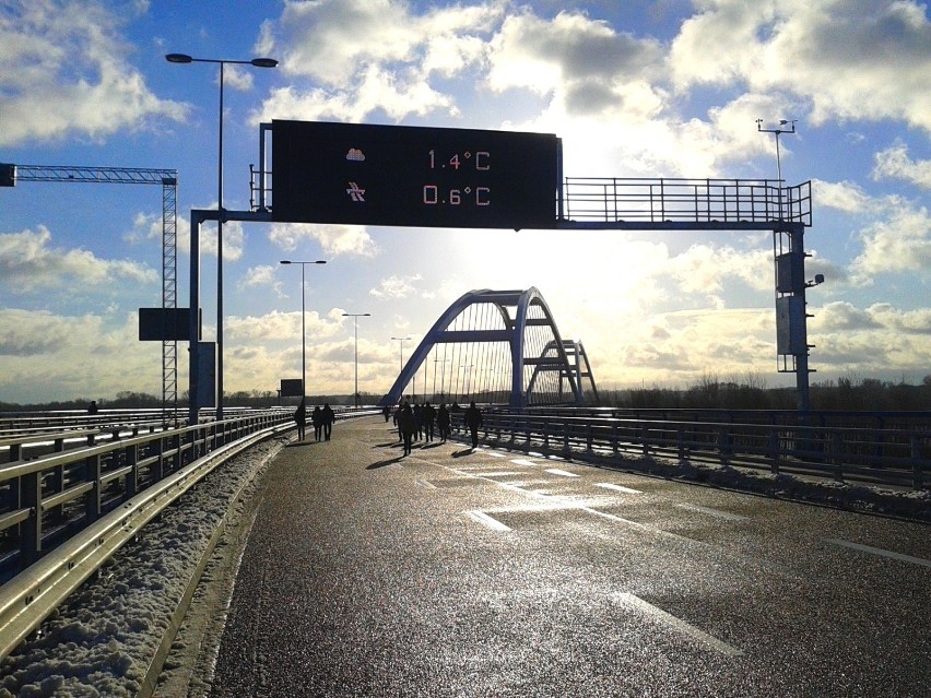 W poniedziałek otwarcie nowego mostu w Toruniu