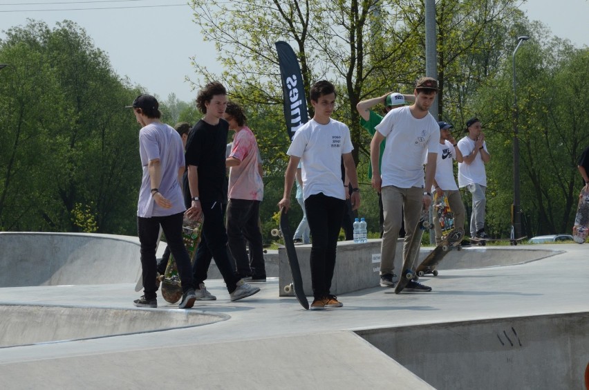 Bełchatów. Skatepark na osiedlu Binków gościł ogólnopolskie zawody deskorolkowe [ZDJĘCIA,FILM]