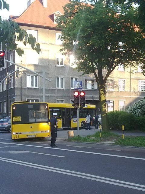 Pijany 17-latek porwał w Gliwicach autobus z 60 pasażerami