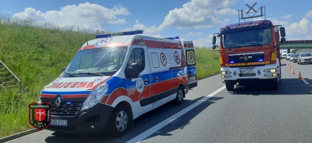 Do wypadku doszło na 475 km autostrady A4, na wysokości miejscowości Sterkowiec.