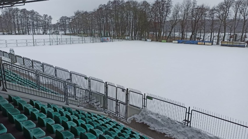 Tak w piątek (19 lutego) wygląda murawa stadionu w...