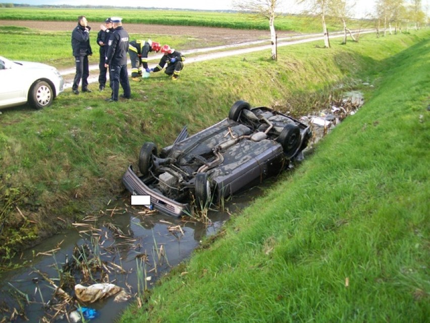 Kierująca osobowym mercedesem straciła panowanie nad...