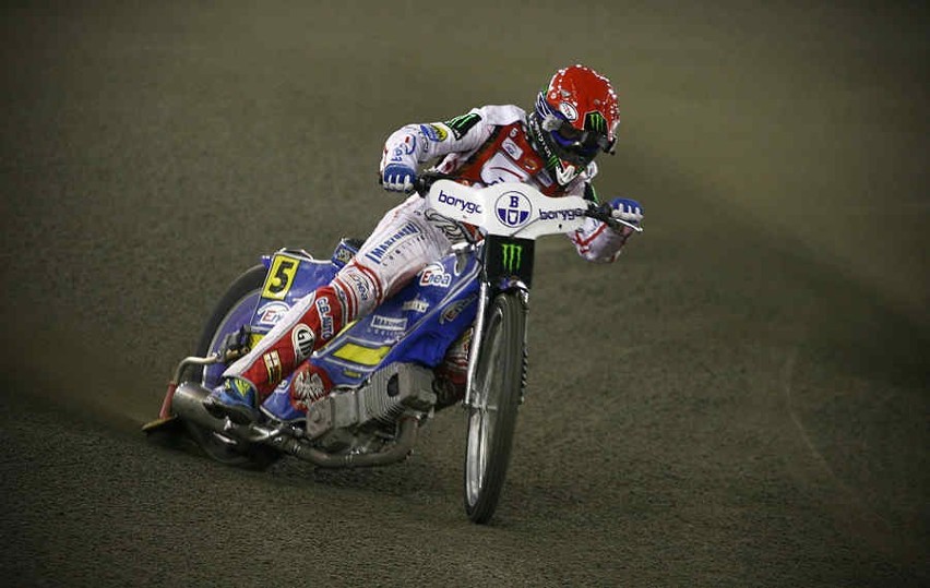 ŻUŻEL: Tomasz Gollob oficjalnie w Toruniu. Najlepszy polski żużlowiec podpisał kontrakt z Unibaksem!