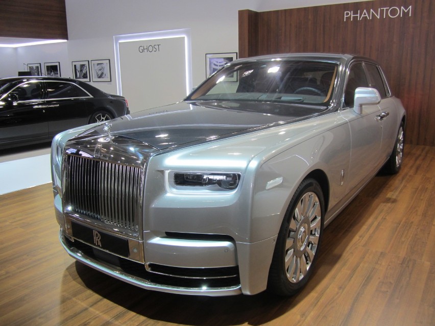 Klasyka klasyków, potężny i elegancki Rolls Royce Phantom w...