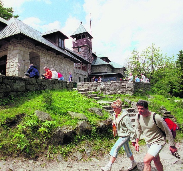 Przy schronisku na Szyndzielni znowu będzie alpinarium