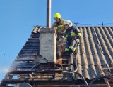 Pożar w domu jednorodzinnym w gminie Lichnowy. Strażacy szybko opanowali sytuację