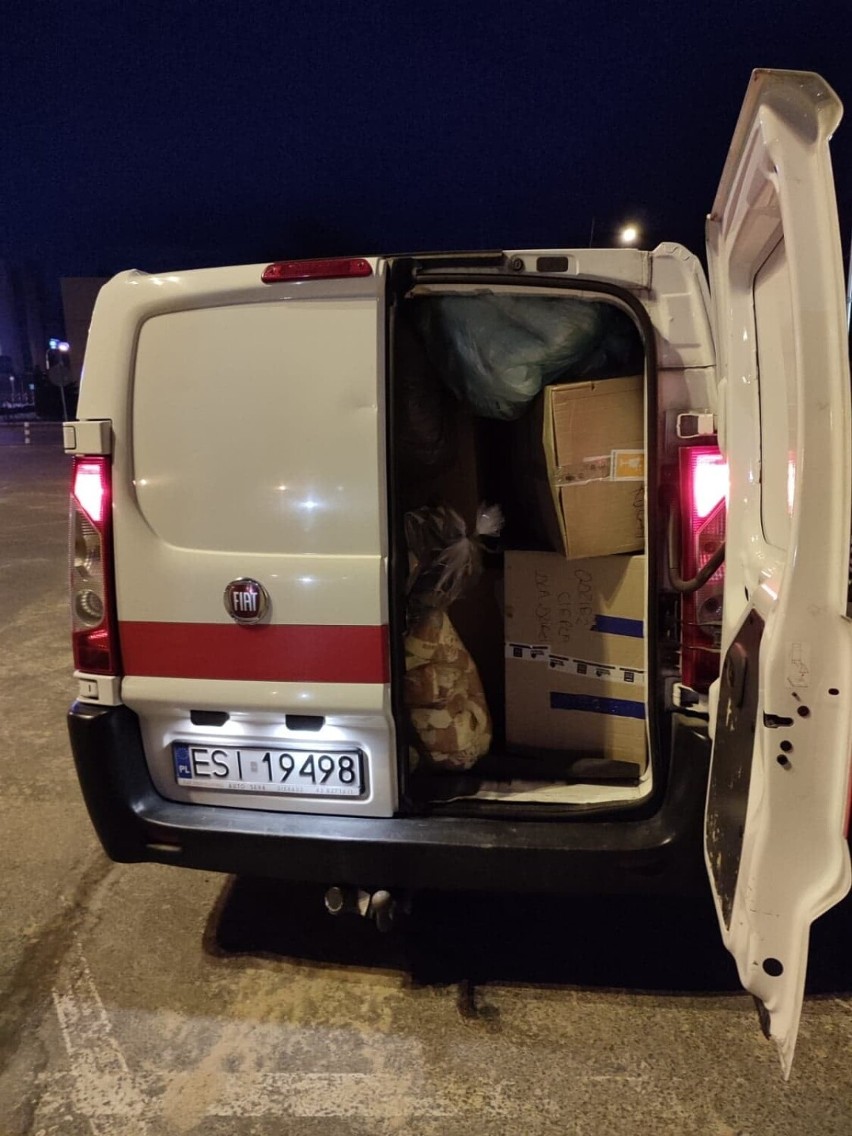 Powiat sieradzki na pomoc Ukrainie. Pierwsze transport darów wysłano za wschodnią granicę, jest wsparcie dla uchodźców ulokowanych w DPS FOT