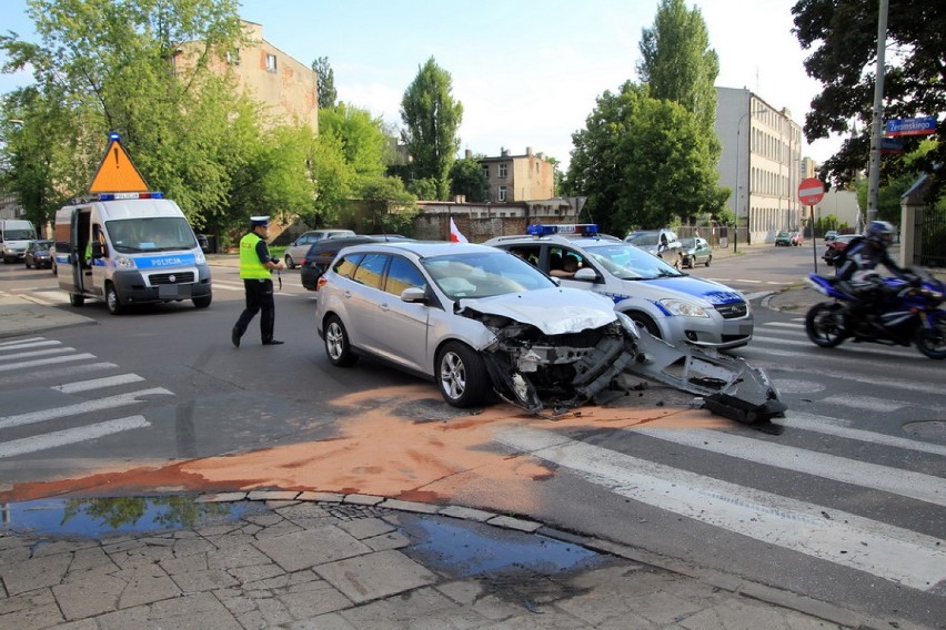 Wypadek na skrzyżowaniu ul. Żeromskiego i Skłodowskiej-Curie