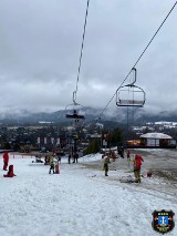 Zakopane. Strażacy ćwiczyli ewakuację z wyciągu narciarskiego. Przygotowują się do sezonu 