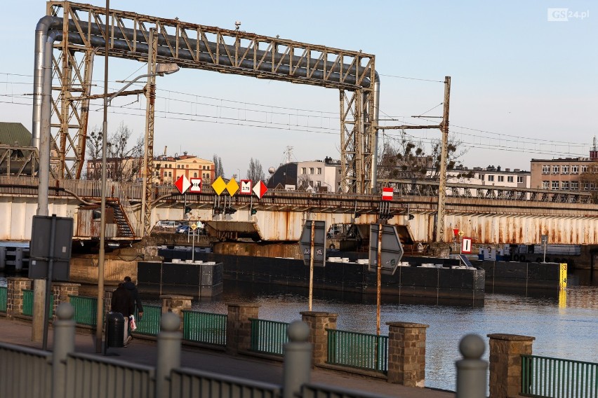 Remont wiaduktu kolejowego w centrum Szczecina. Jaki jest zakres prac? Zobacz zdjęcia