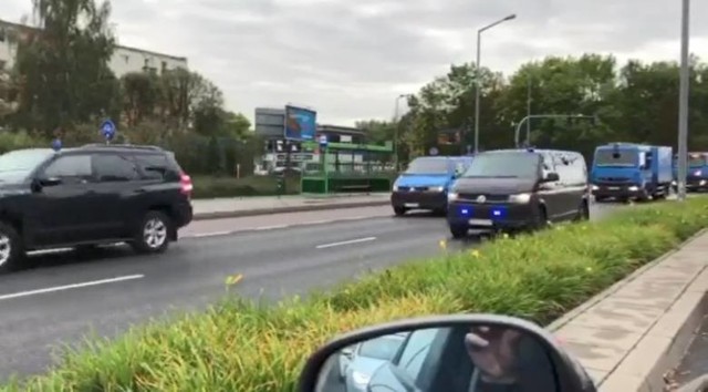 Podobny konwój jechał ulicami Poznania na początku października.