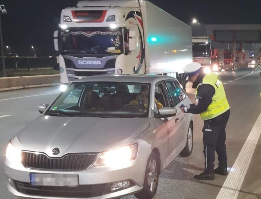 Opolscy policjanci zorganizowali akcję "Trzeźwy poranek".