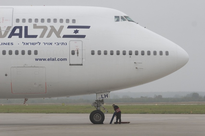 Katowice: Jumbo Jet, czyli Boeing 747 wylądował w Pyrzowicach [ZDJĘCIA, FILM]