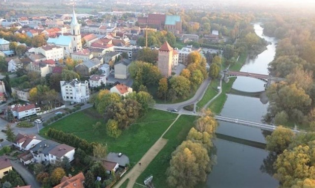 Jak będzie wyglądała przyszłość i rozwój Oświęcimia do 2030 roku? Urząd zachęca mieszkańców do udziału w ankiecie w tej sprawie