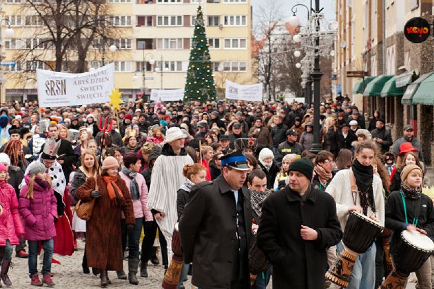 Wierni modlili się i śpiewali kolędy.  Fot. Piotr Florek