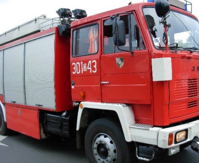 Pożar w Szymonkowie był gaszony do rana