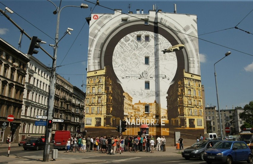 Odsłonięto nowy mural &quot;Brama do Nadodrza&quot; (ZDJĘCIA)