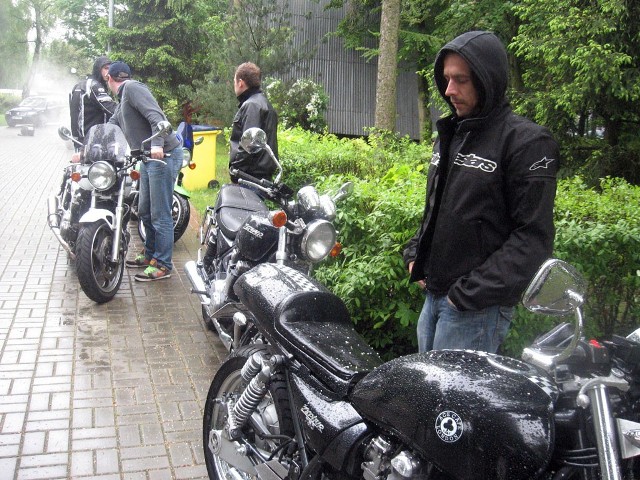Spotkanie motocyklistów Kawasaki Zephyr na Lipówce