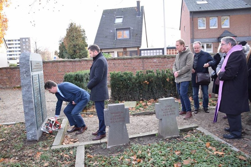 Malbork. Delegacja miasta wzięła udział w odsłanianiu kamieni pamięci w Monheim [ZDJĘCIA]