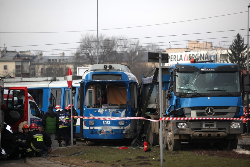 Wypadek na rondzie Grunwaldzkim w Krakowie