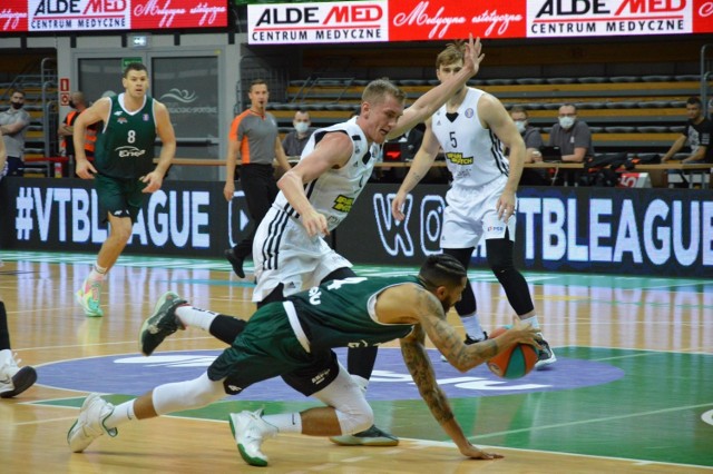 Koszykarze Enei Zastalu BC Zielona Góra przegrali z Niżnym Nowogrodem 77:95