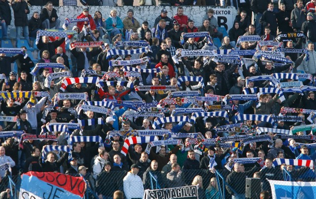 Na mecz Górnika Wałbrzych z Zawiszą Bydgoszcz zostanie wpuszczonych tylko 950 kibiców. Wszystko przez budowę obok stadionu przy ul. Ratuszowej