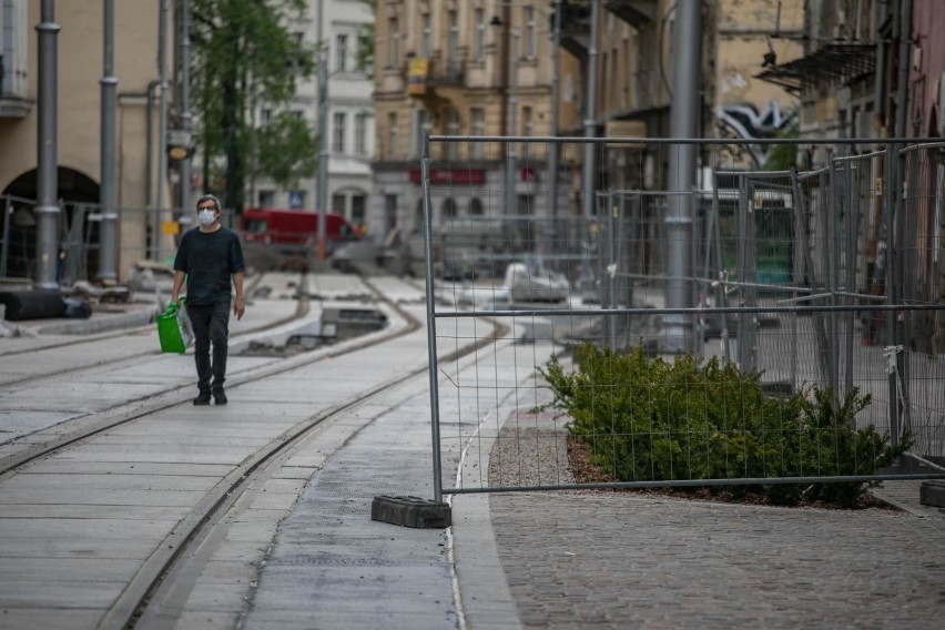 Kraków. Powstała nowa tarcza skrzyżowania ulic Krakowskiej, Dietla i Stradomskiej. Niedługo pod Wawel mają jeździć tramwaje [ZDJĘCIA]