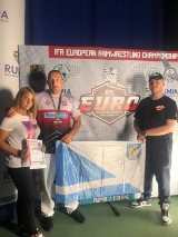 Wiesław Rzanny przywiózł złoto i srebro z Mistrzostw Europy IFA w Armwrestlingu