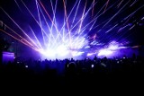 Święto Ogniowe 2024 w Żorach. Niezwykły pokaz laserów na rynku w Żorach przyciągnął wielu mieszkańców