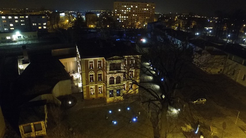 Budynek żorskiego muzeum z lotu ptaka.