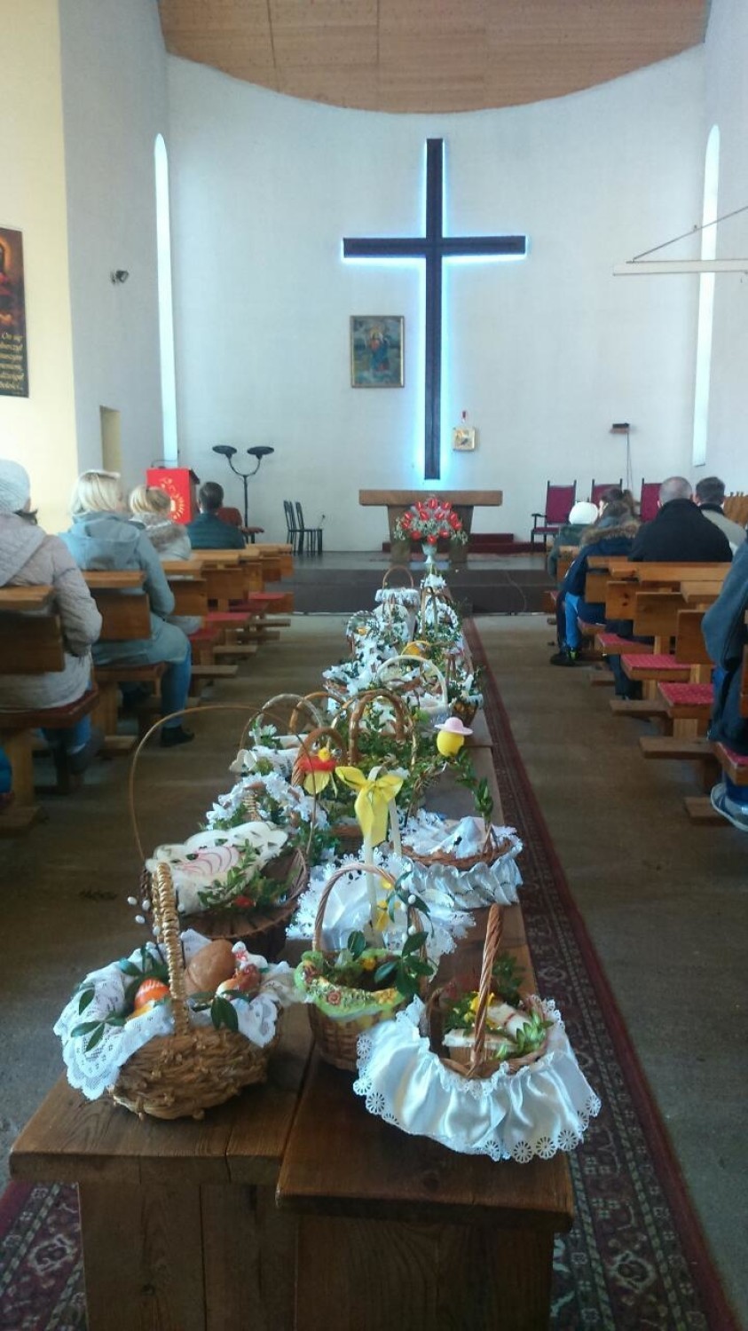 Wielka Sobota w Szczecinie. Trwa święcenie potraw [zdjęcia]