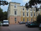 Liceum Ogólnokształcące w Opolu Lubelskim: Kurator każe podzielić klasę, starosta robi swoje