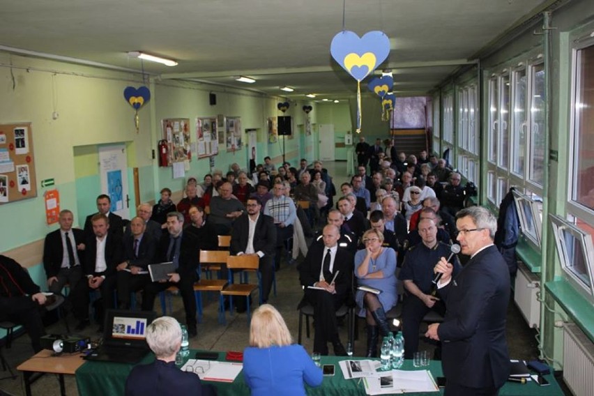 Ruda Śląska: mieszkańcy sprzeciwiają się budowie Biedronki. ZDJĘCIA