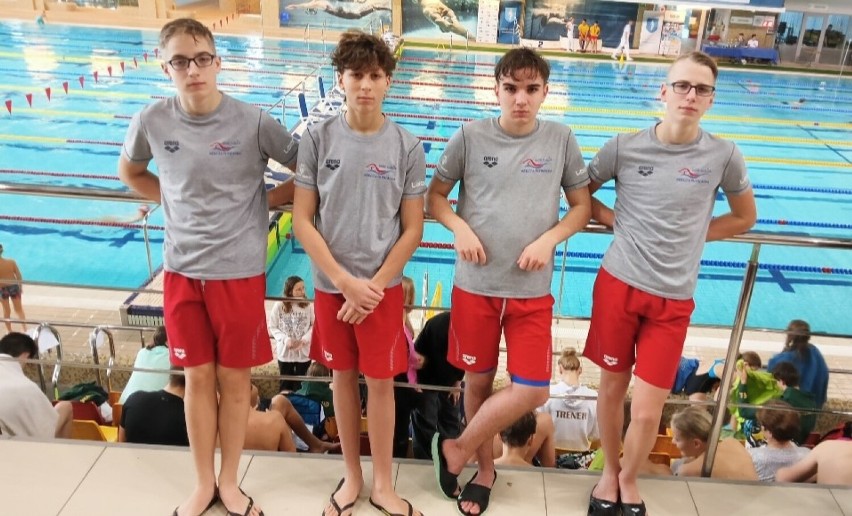 Pływacy MAL WOPR na zawodach w Olsztynie