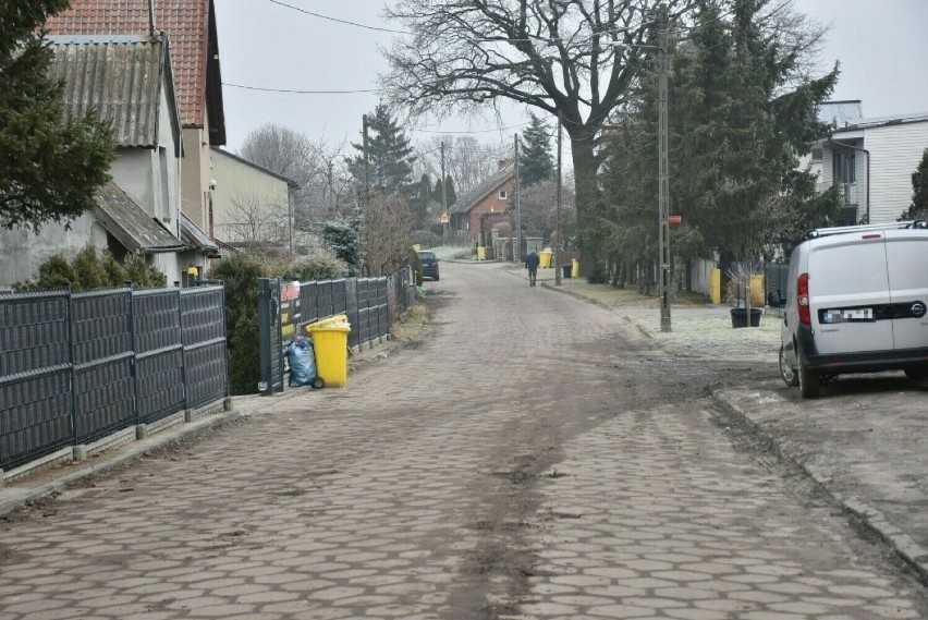 Petycja w sprawie światłowodu. Mieszkańcy ul. Na Skarpie w Malborku czują się dyskryminowani, bo część domów może nie mieć dostępu do sieci