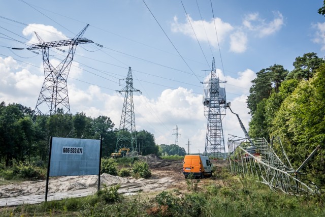 W Bydgoszczy i okolicach w najbliższych dniach zabraknie prądu. Przedstawiamy harmonogram planowanych wyłączeń prądu przez firmę Enea.

Sprawdźcie, na jakich bydgoskich osiedlach nie będzie prądu w najbliższym tygodniu >>>

Flash Info, odcinek 17 - najważniejsze informacje z Kujaw i Pomorza
