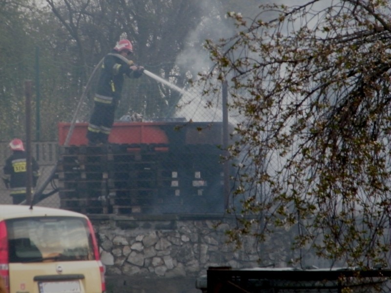 Pożar przy ul. Ogrodowej w Kwidzynie. Spłonęły palety