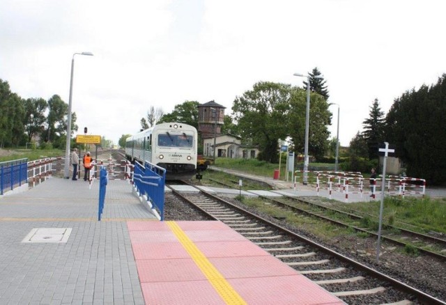 W ramach prac na linii Toruń-Grudziądz wyremontowano już perony w Chełmży, Wrocławkach, Firlusie, Kornatowie i Wałdowie Szlacheckim.