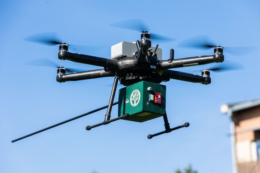 Rzeszów i Boguchwała sprawdzą dronami jakość powietrza nad kominami. Zobacz zdjęcia