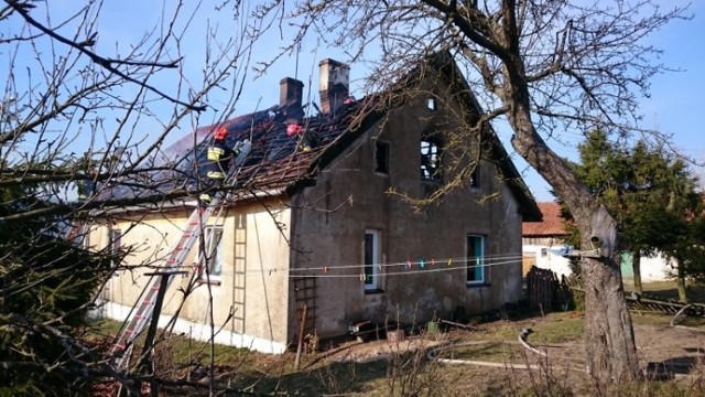Pożar domu w Kośmidrach