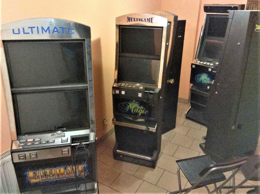 Tczew. Wspólne działania policji ze "skarbówką" - ujawniono nielegalne automaty do gier [ZDJĘCIA]