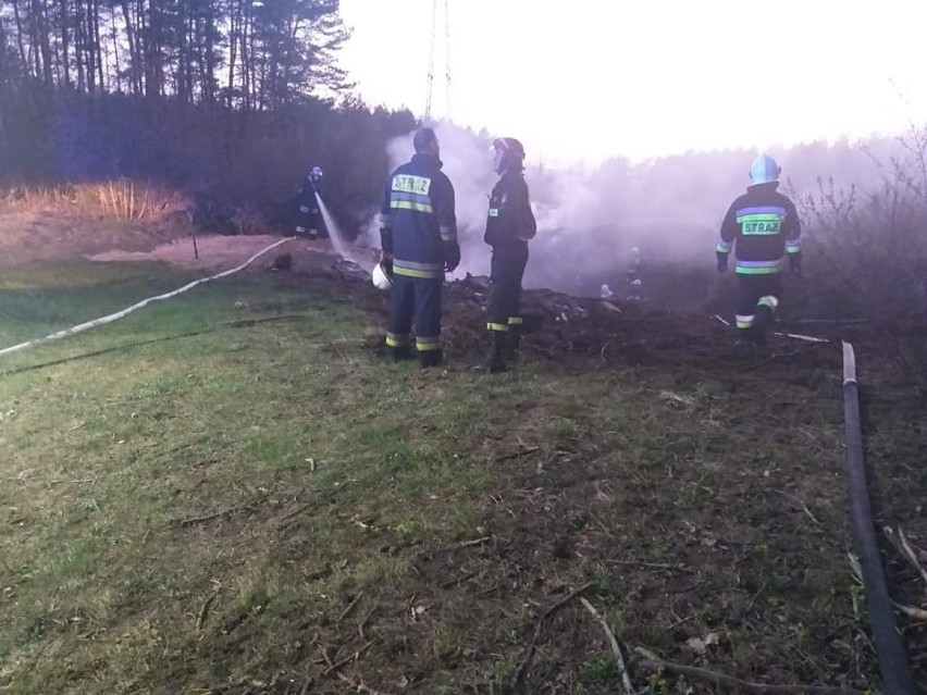 Strażacy z Gołaczew w powiecie olkuskim nie mają spokojnych świąt