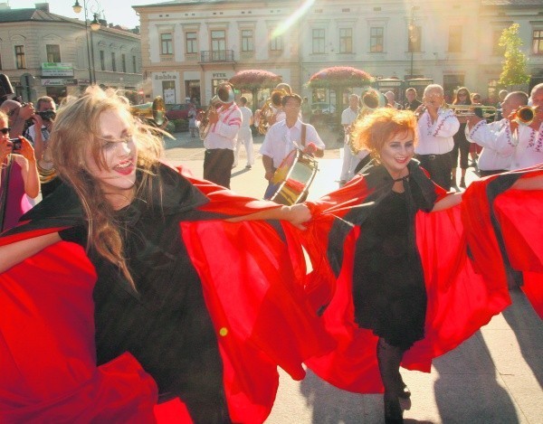 Integralną częścią III Festiwalu "Karpaty Offer" jest "Wampiriada" sięgająca do mrocznych legend Transylwanii