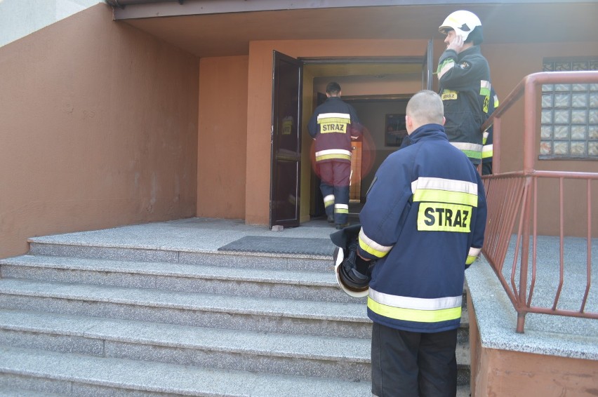 Pożar w szkole w Sulejowie. Zapaliła się skrzynka z...