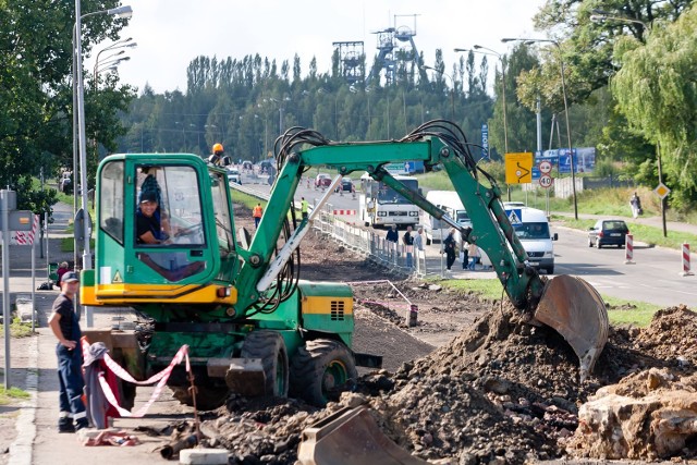 Remont ul. Sikorskiego w Wałbrzychu potrwa do końca listopada 2013 r.