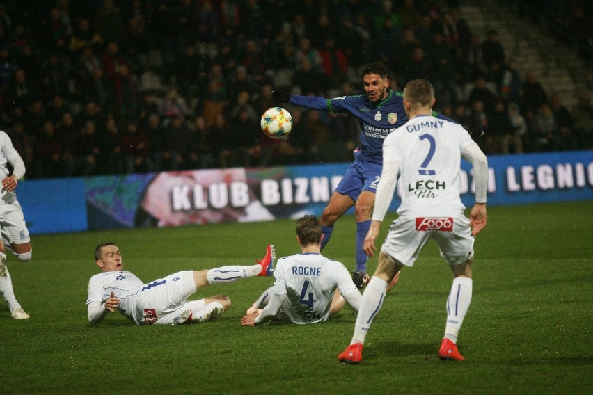 Lech Poznań przegrał z Miedzią Legnica 2:3
