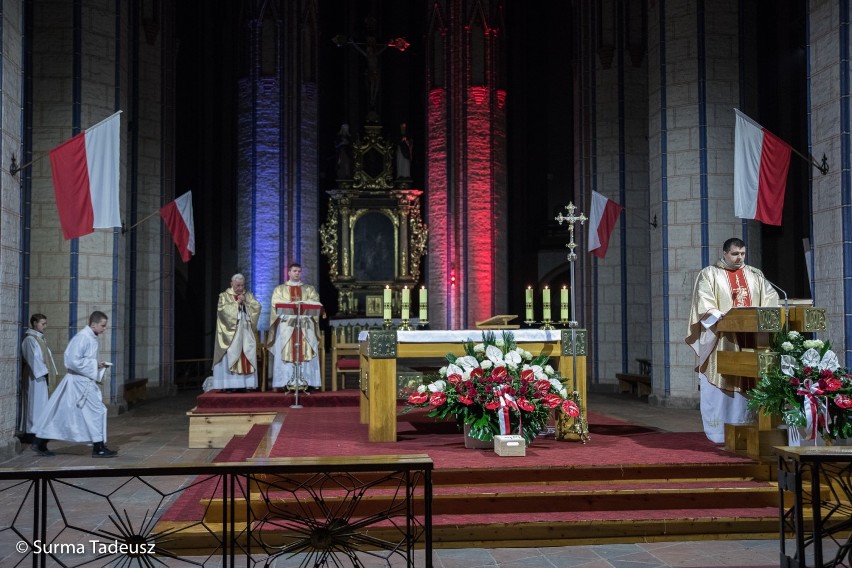 W stargardzkiej kolegiacie mariackiej o północy była msza św. w intencji pokoju 