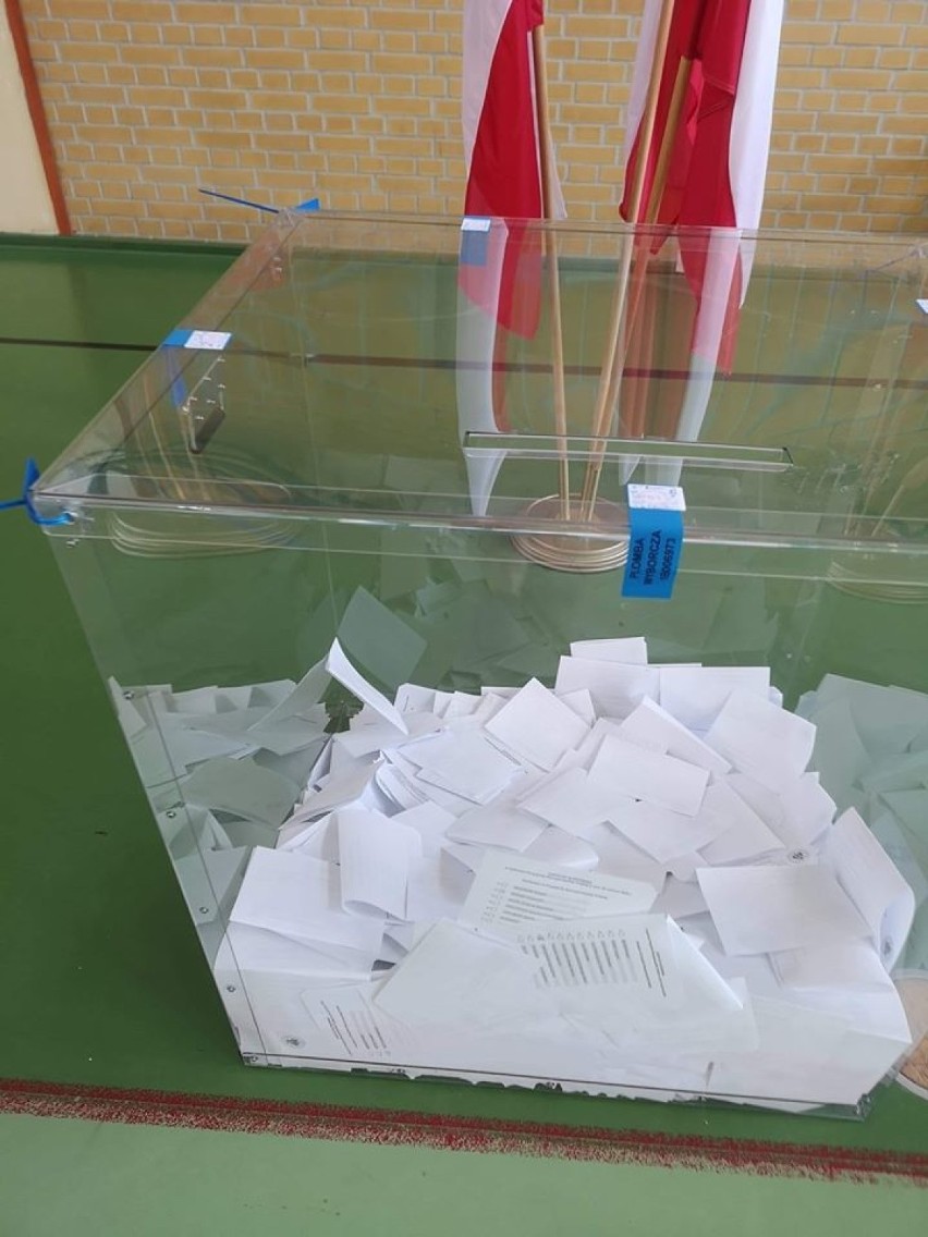 Mieszkańcy Gubina również zaczęli głosować w godzinach...